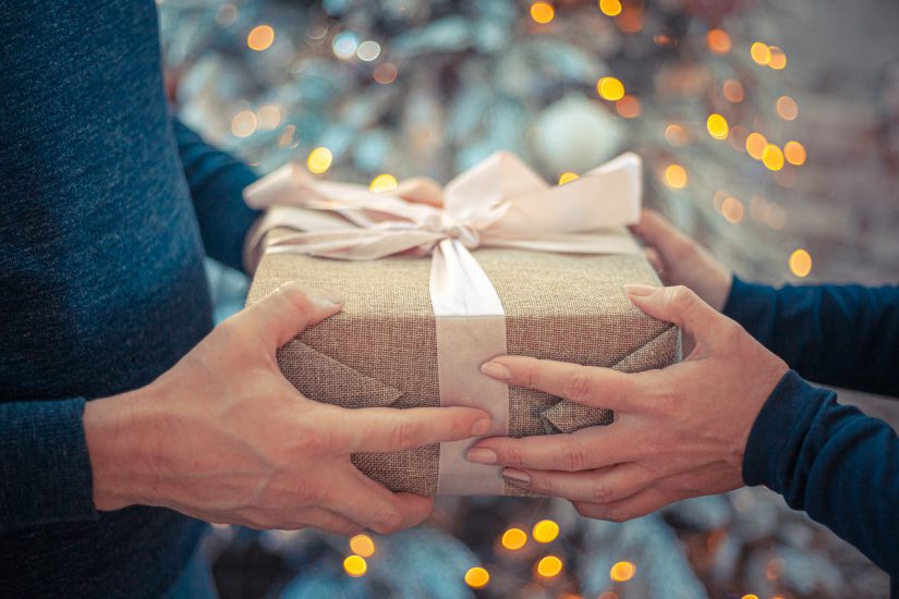 Vijf momenten om een relatiegeschenk te geven