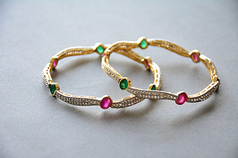 Waar moet je op letten bij gouden sieraden kopen?